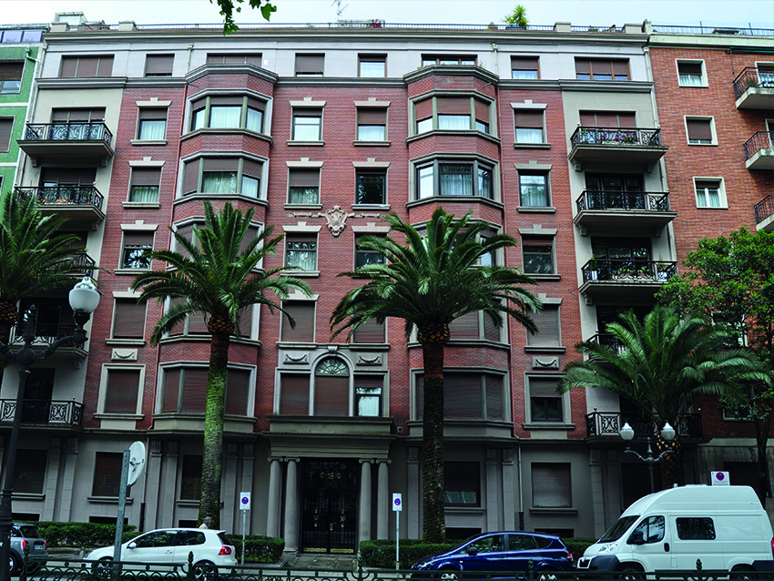 Rehabilitación de fachada y cubierta.